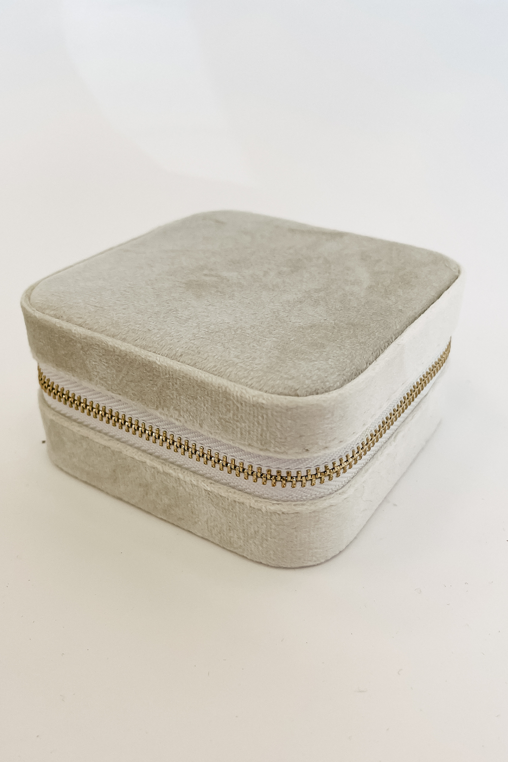 Velvet Travel Jewelry Box Case Organizer with Mirror