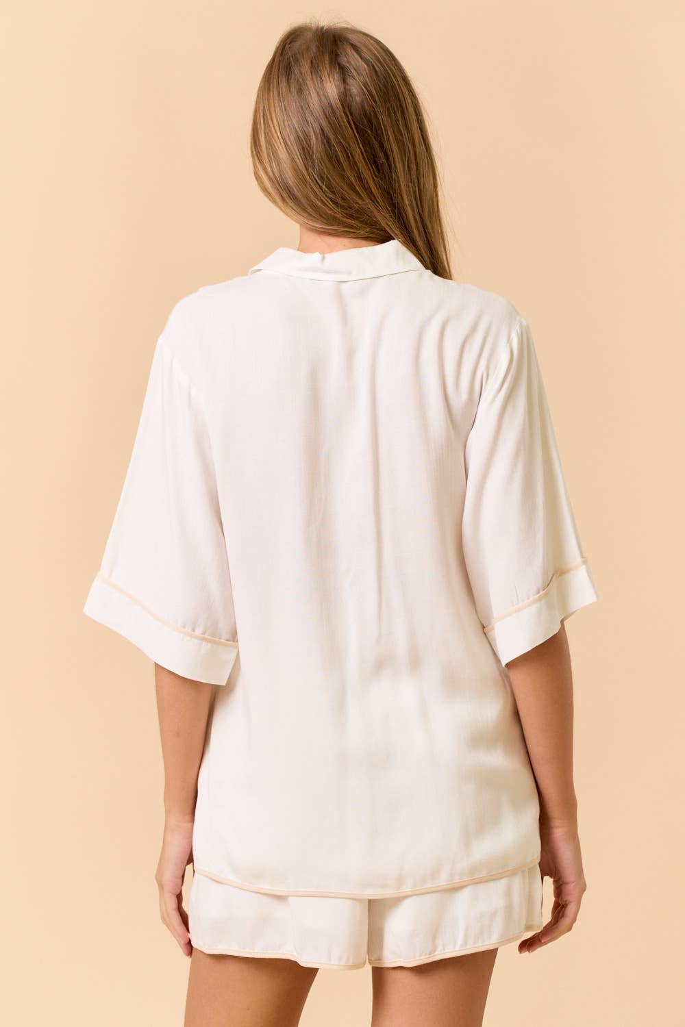 BUTTON DOWN TOP WITH SHORTS