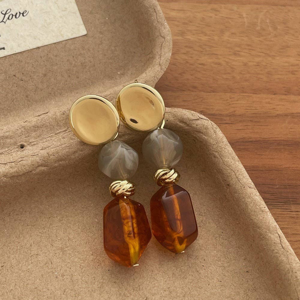 Dangle Earring