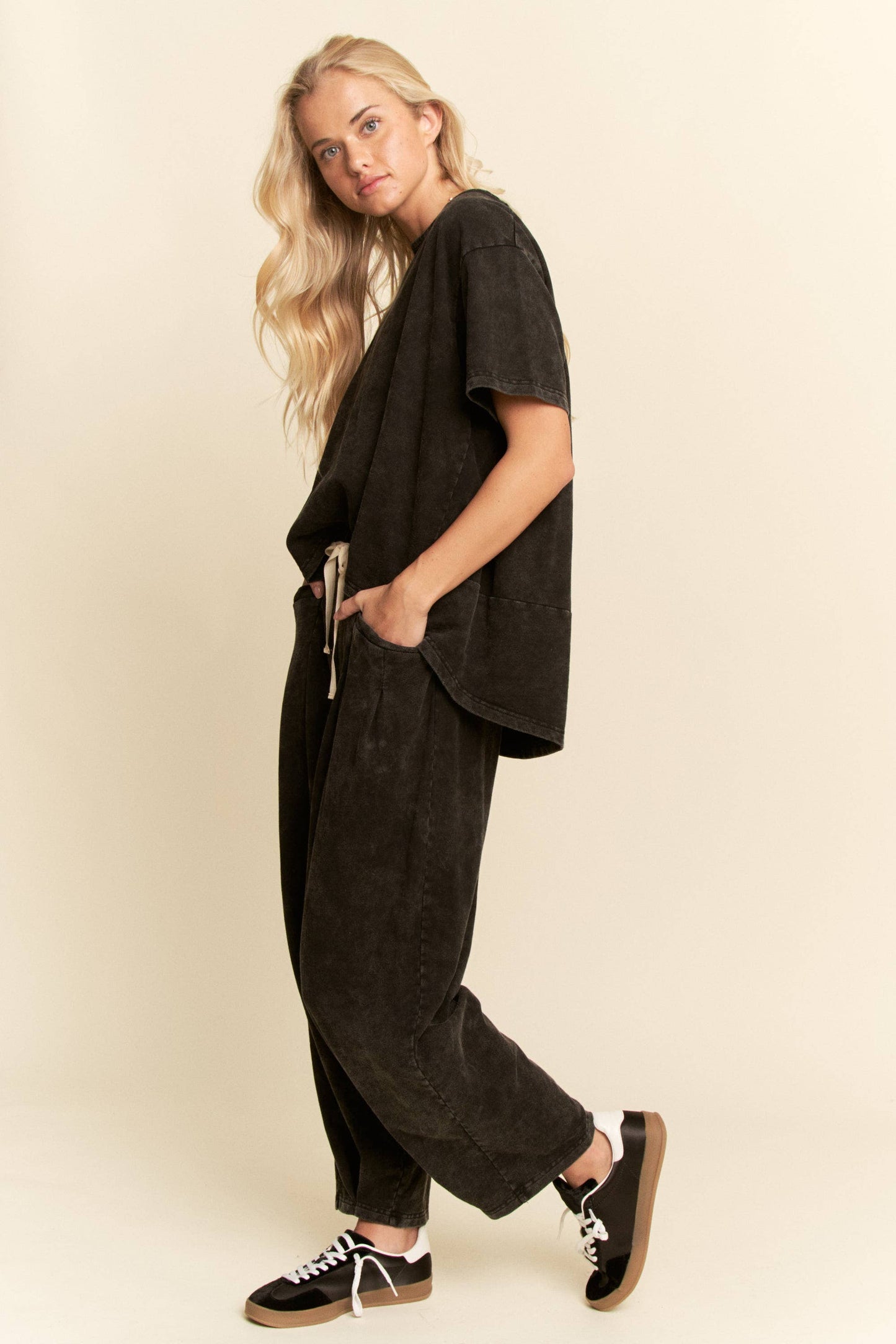 Black Washed Set