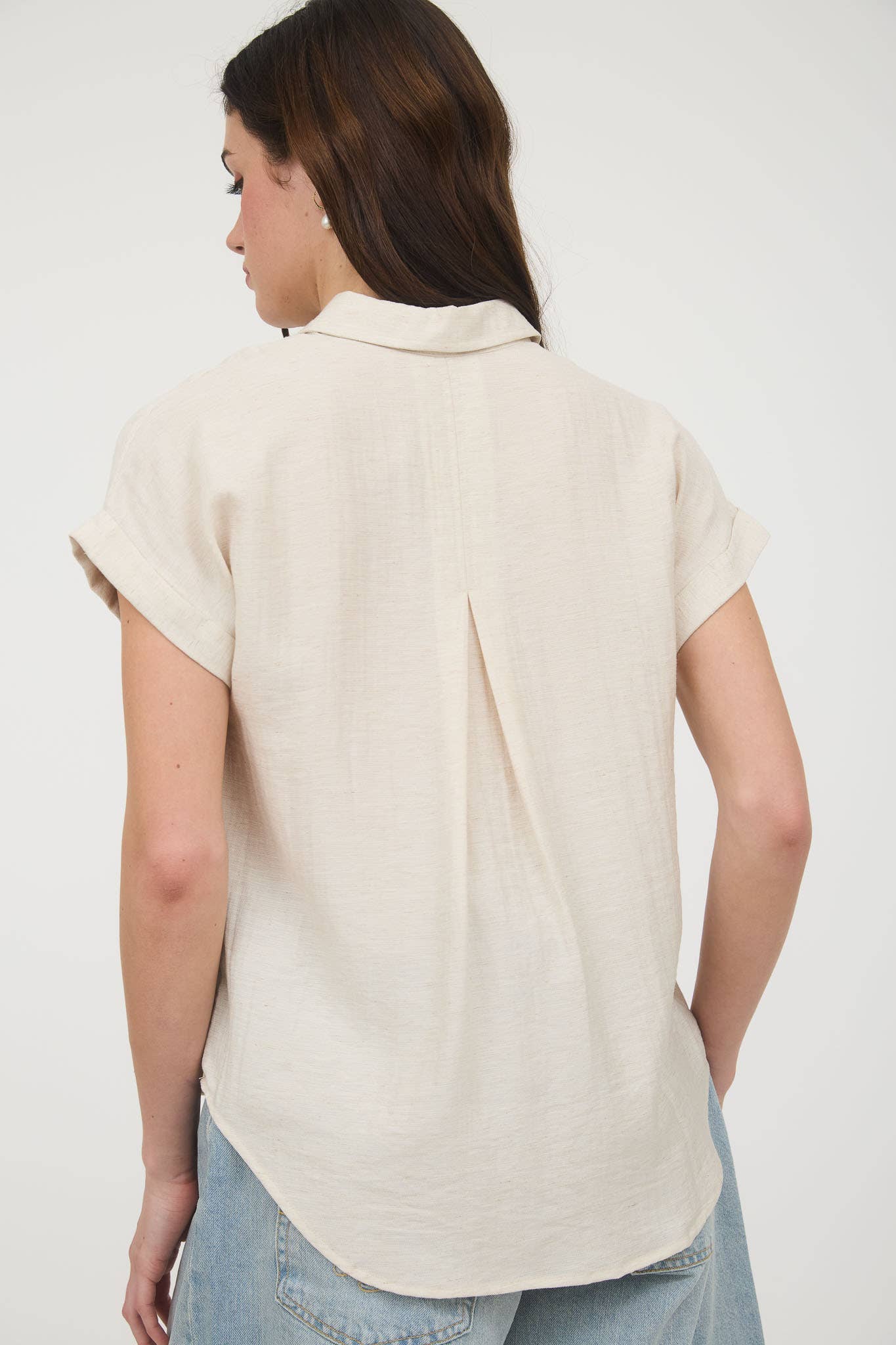 COLLARED PINTUCK TOP