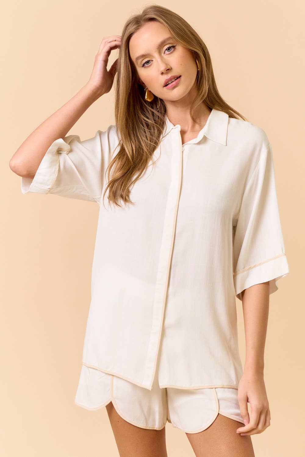 BUTTON DOWN TOP WITH SHORTS
