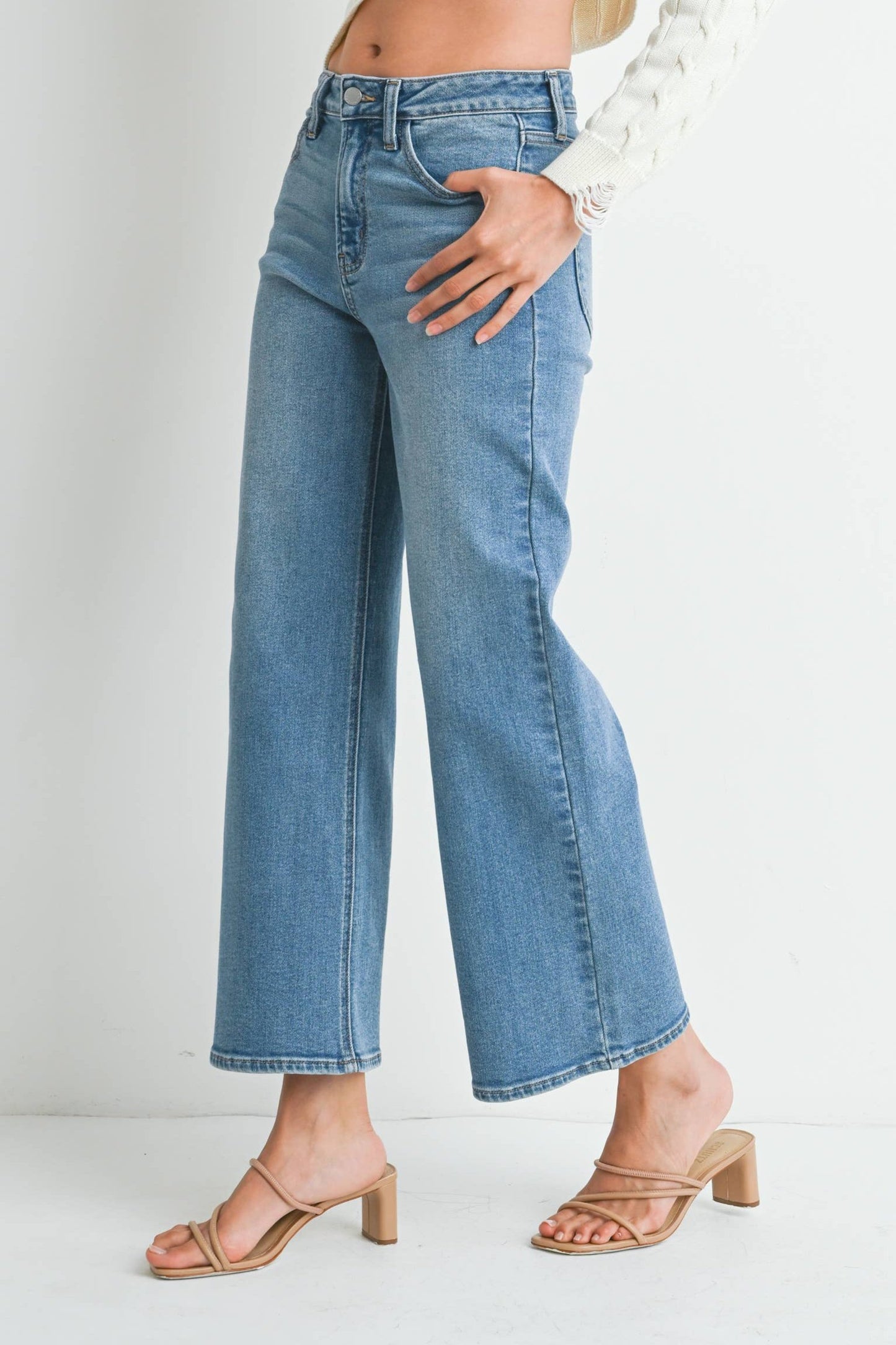 Medium Slim Wide Leg