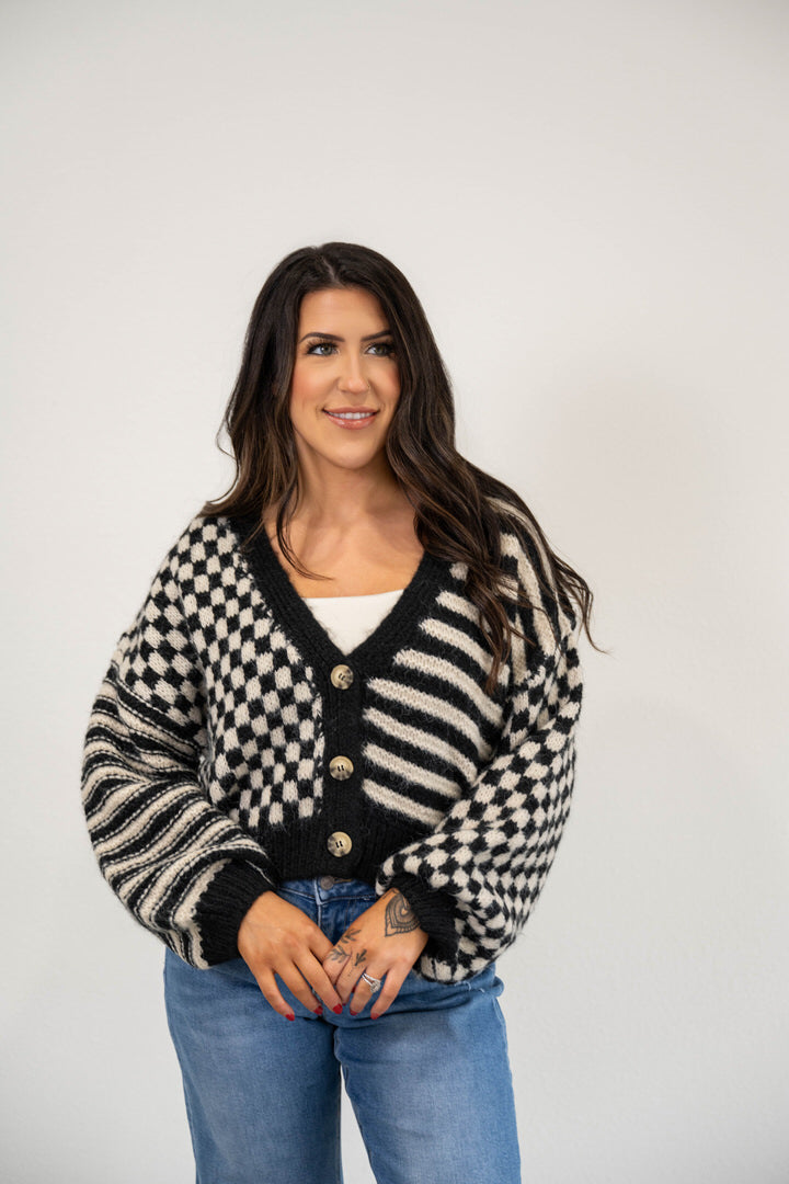 STRIPE+CHECKERED KNIT CARDIGAN