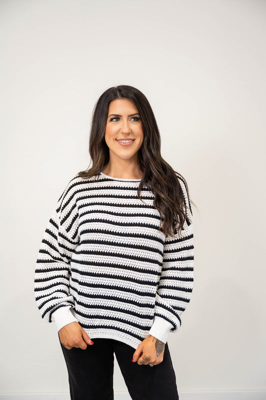 RELAXED STRIPE KNIT PULLOVER