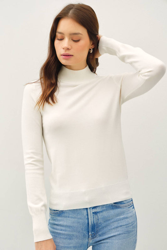 BASIC MOCK NECK SWEATER